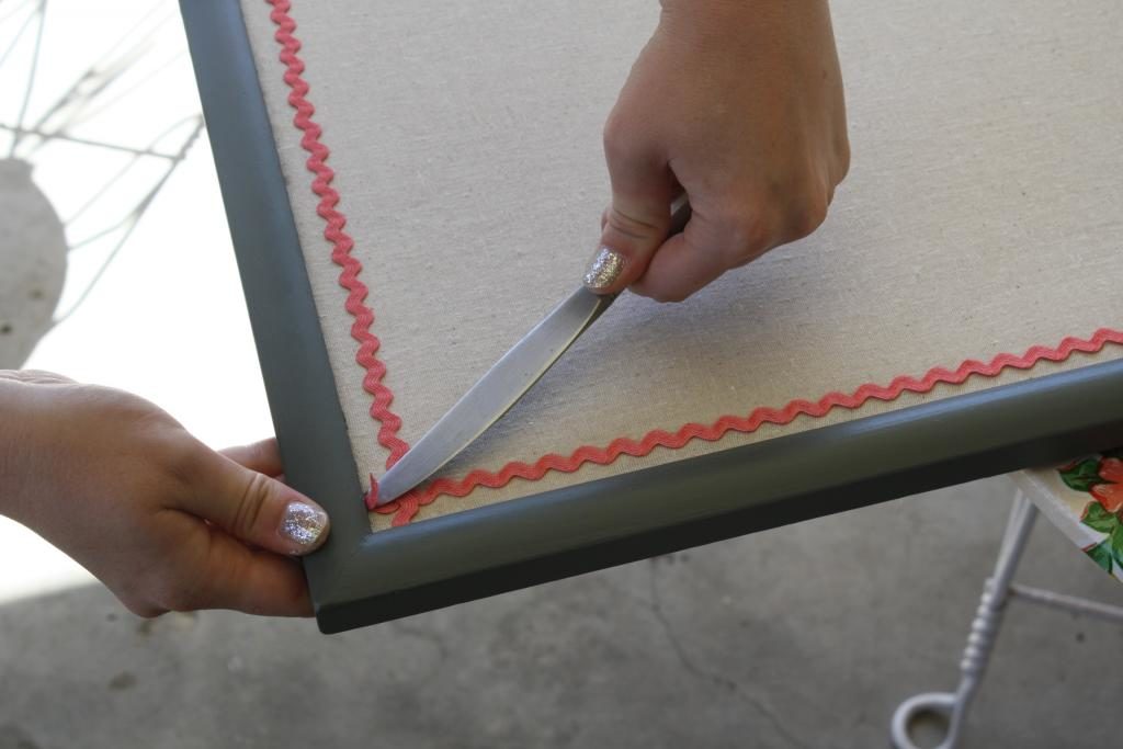 How to make a covered cork board mint green sewing machine