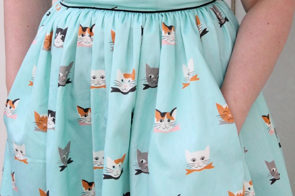 Cat Lady Sewing Challenge Dress Spoonflower Mint Green Sewing Machine